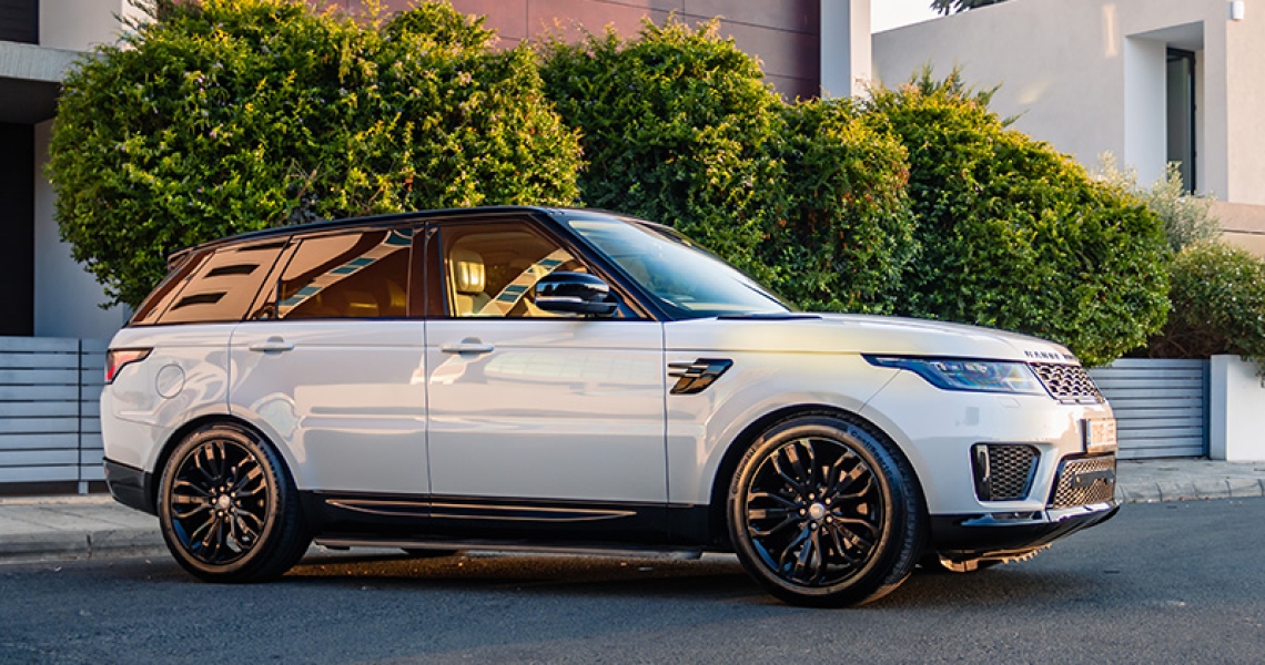 RANGE ROVER