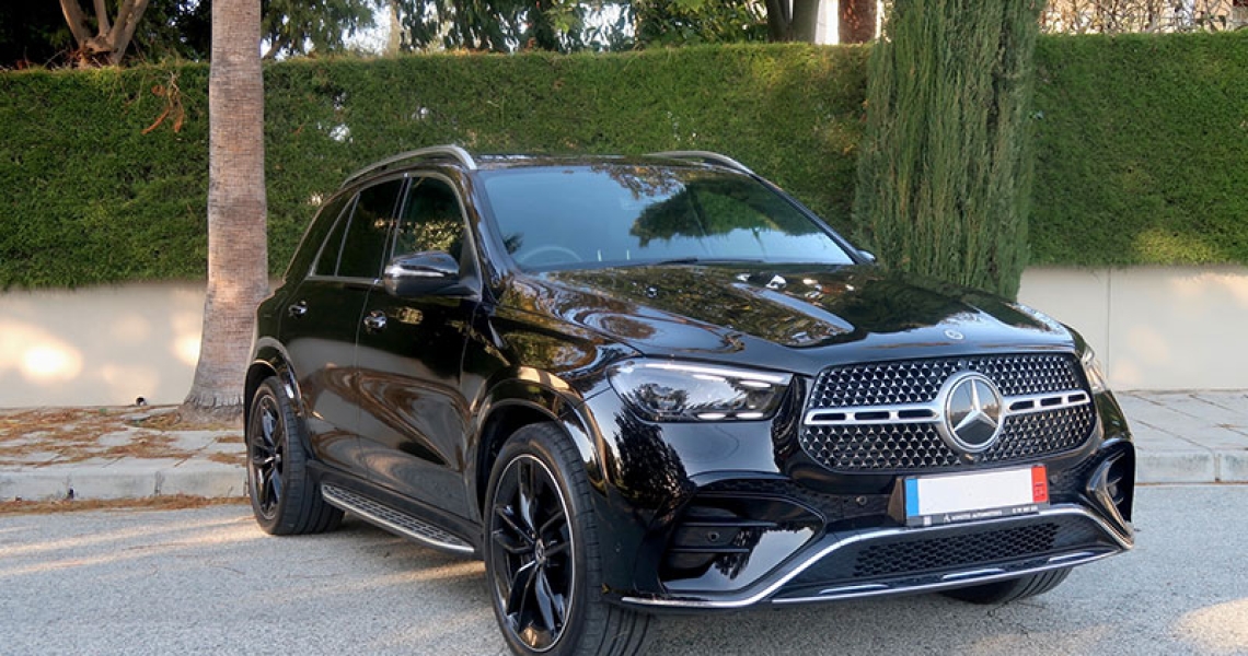 MERCEDES-BENZ